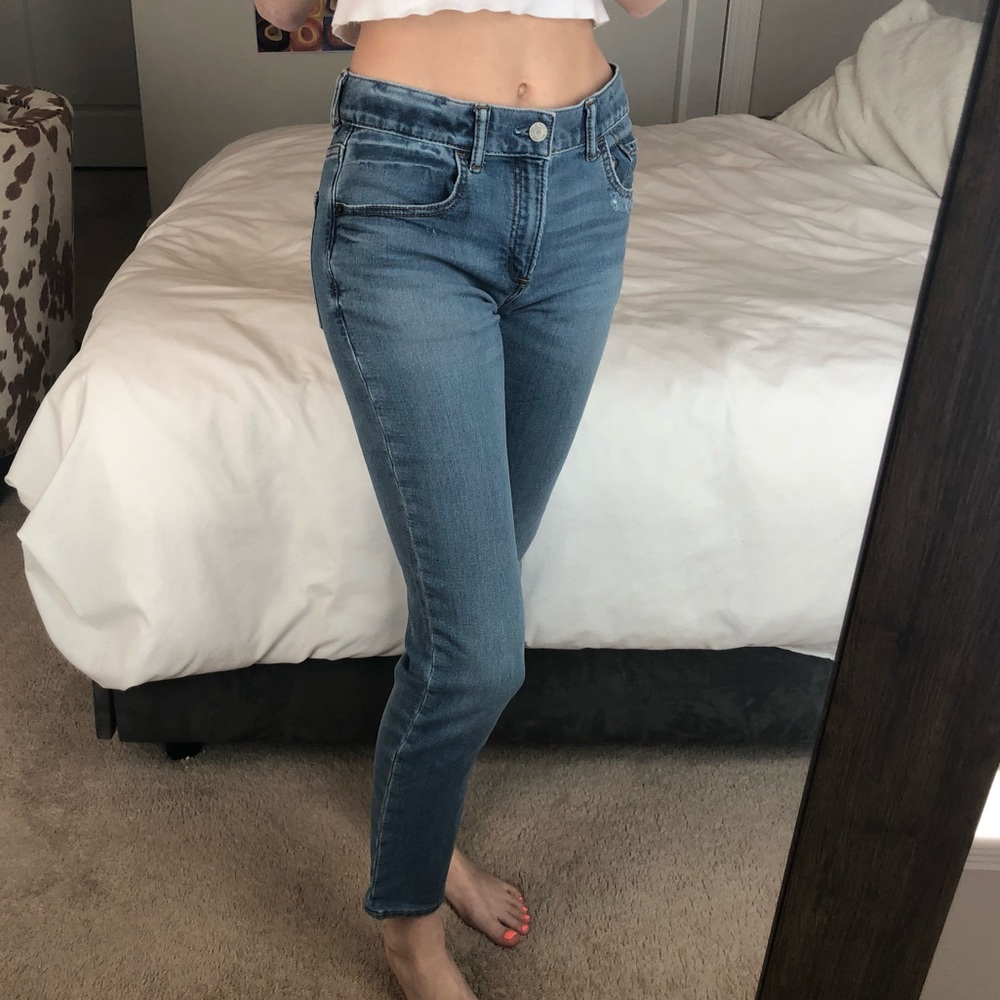 GAP blue jeans!